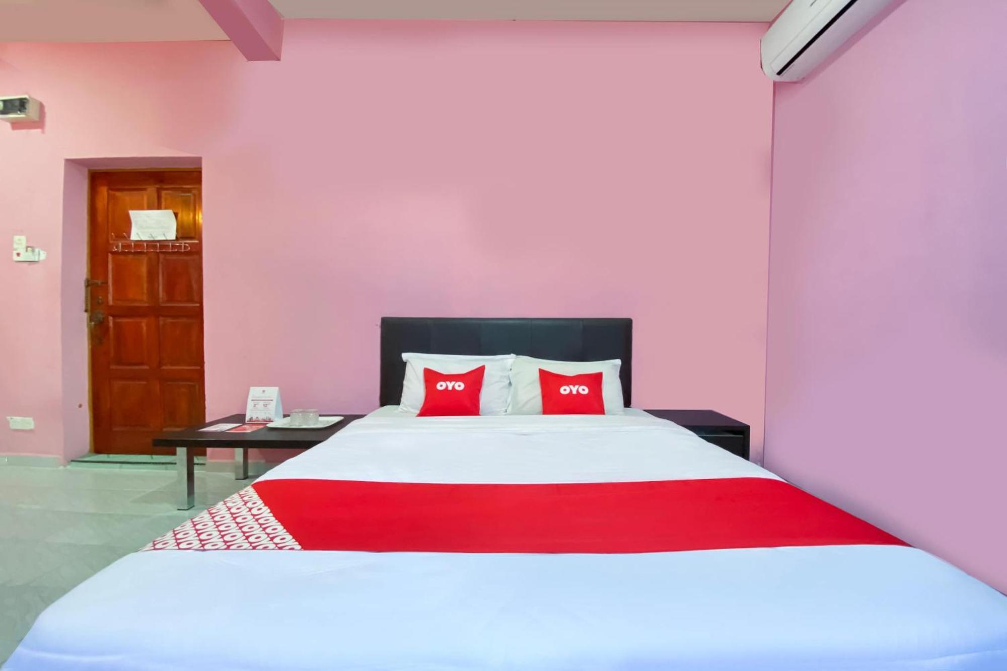 Coop Hotel Кангар Екстер'єр фото