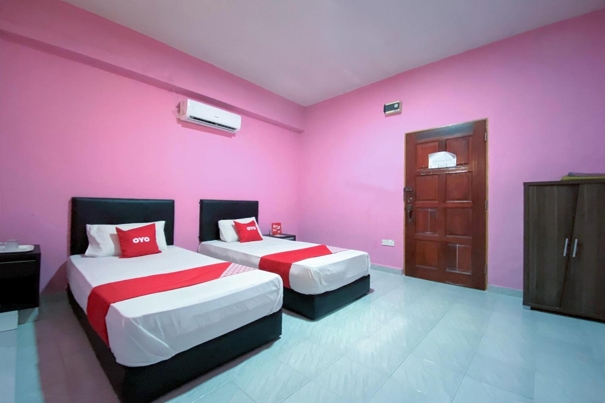 Coop Hotel Кангар Екстер'єр фото