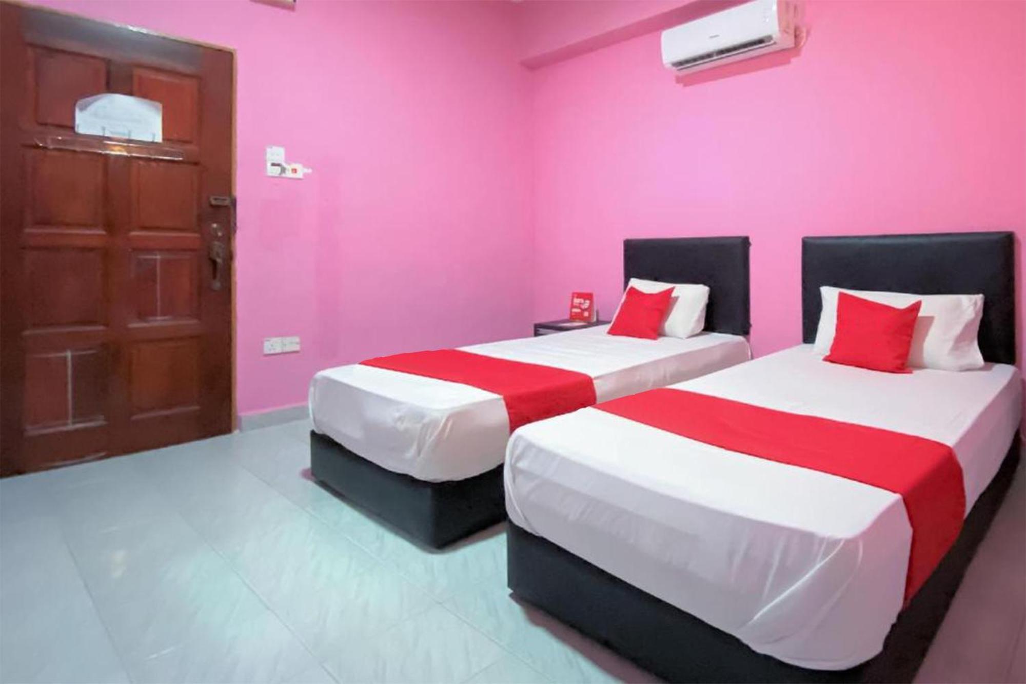 Coop Hotel Кангар Екстер'єр фото