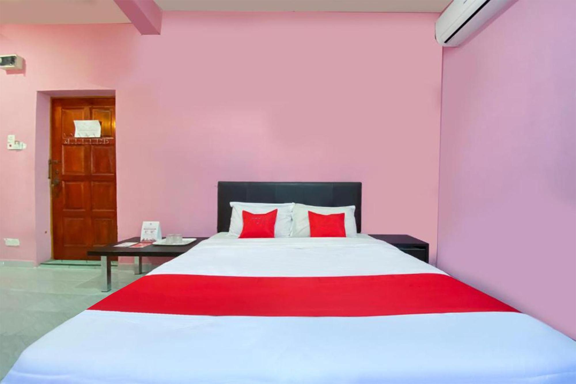Coop Hotel Кангар Екстер'єр фото